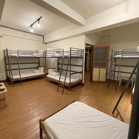 Chiayi Petite Hostel Εξωτερικό φωτογραφία