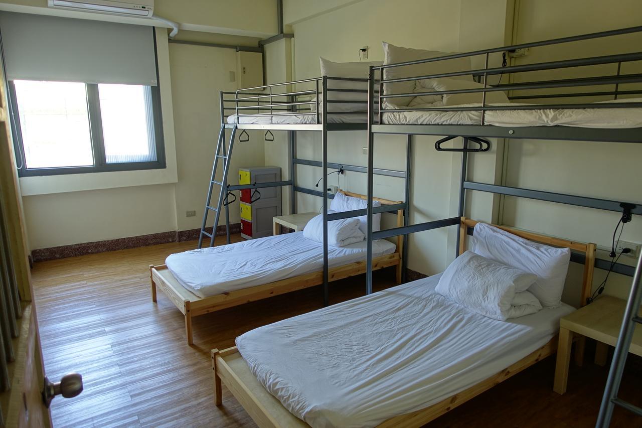 Chiayi Petite Hostel Εξωτερικό φωτογραφία
