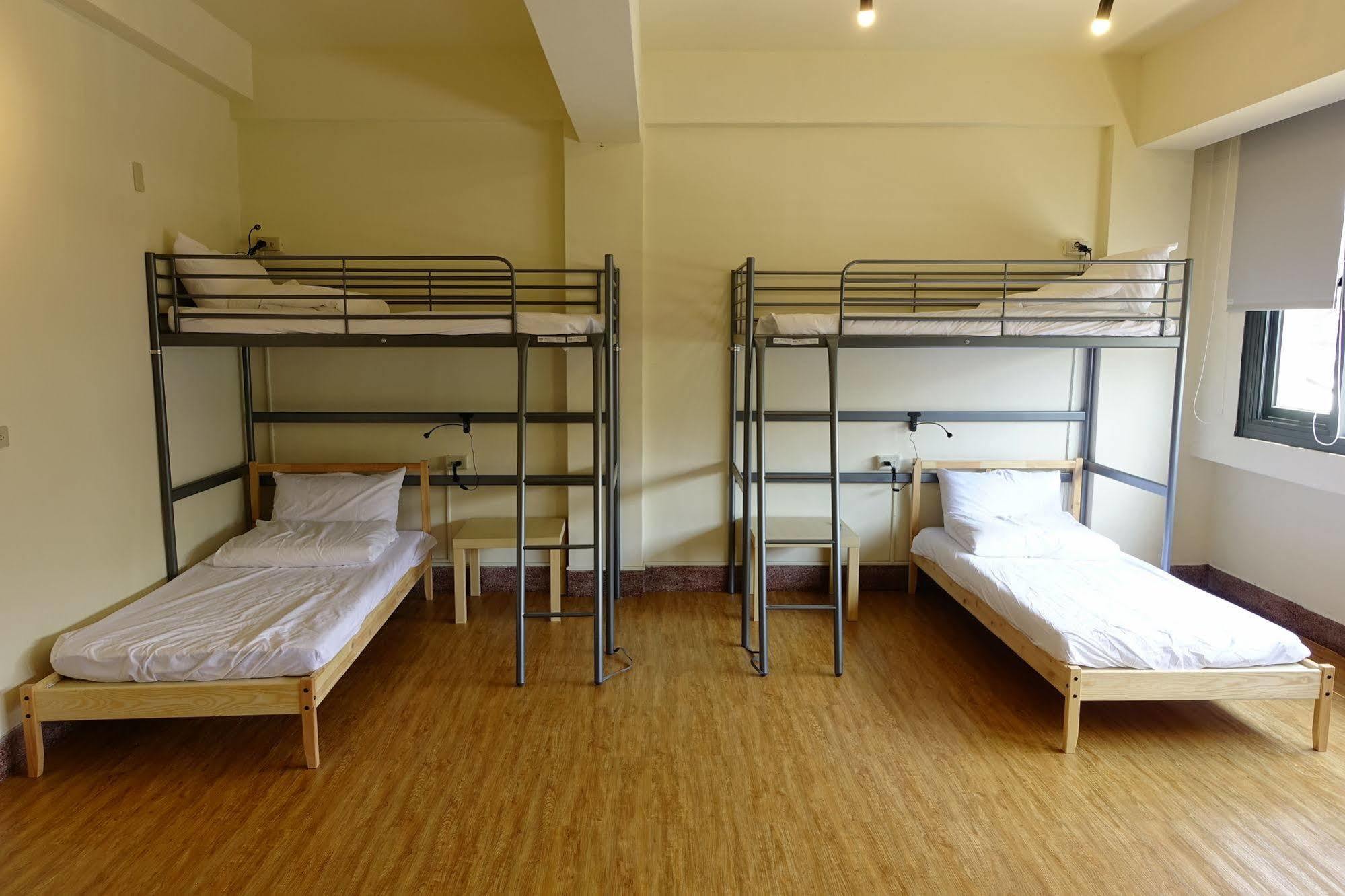 Chiayi Petite Hostel Εξωτερικό φωτογραφία