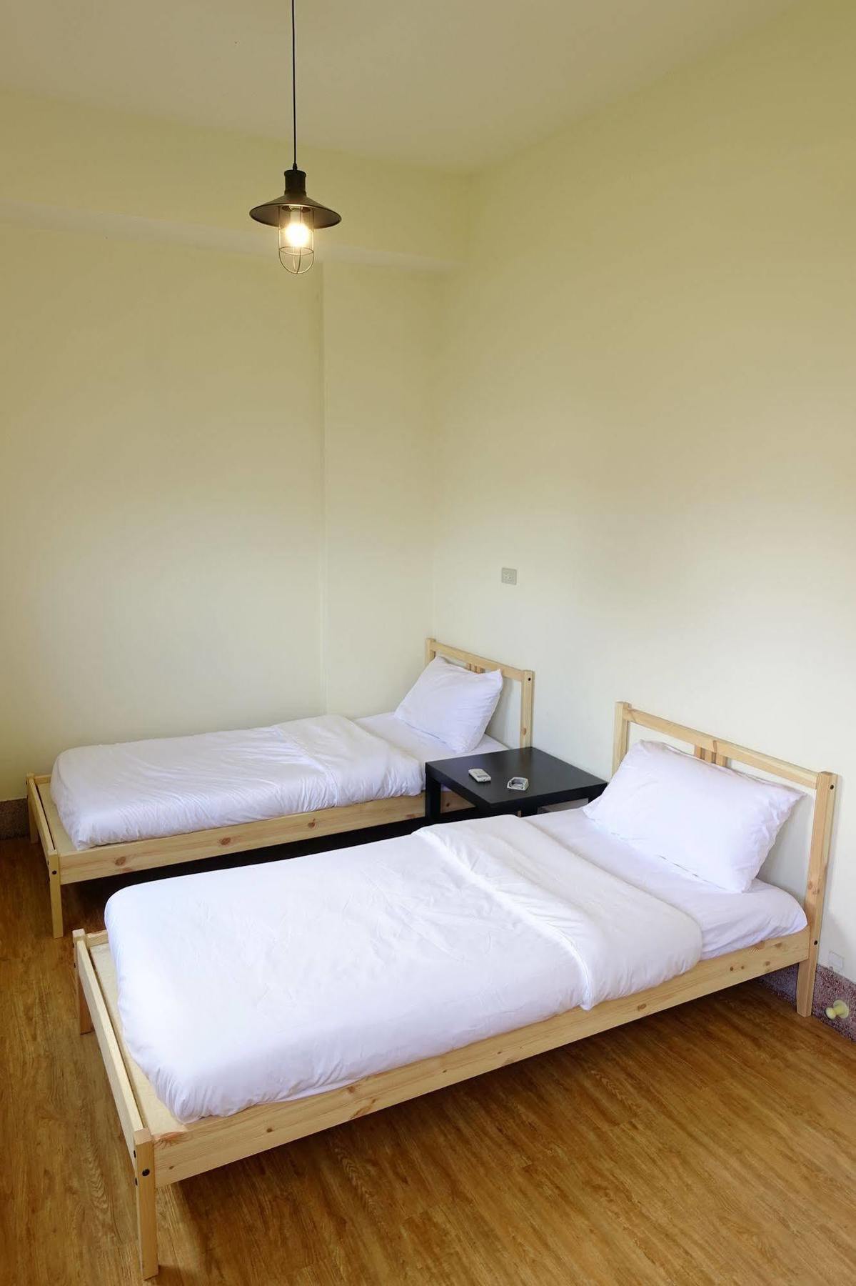 Chiayi Petite Hostel Εξωτερικό φωτογραφία