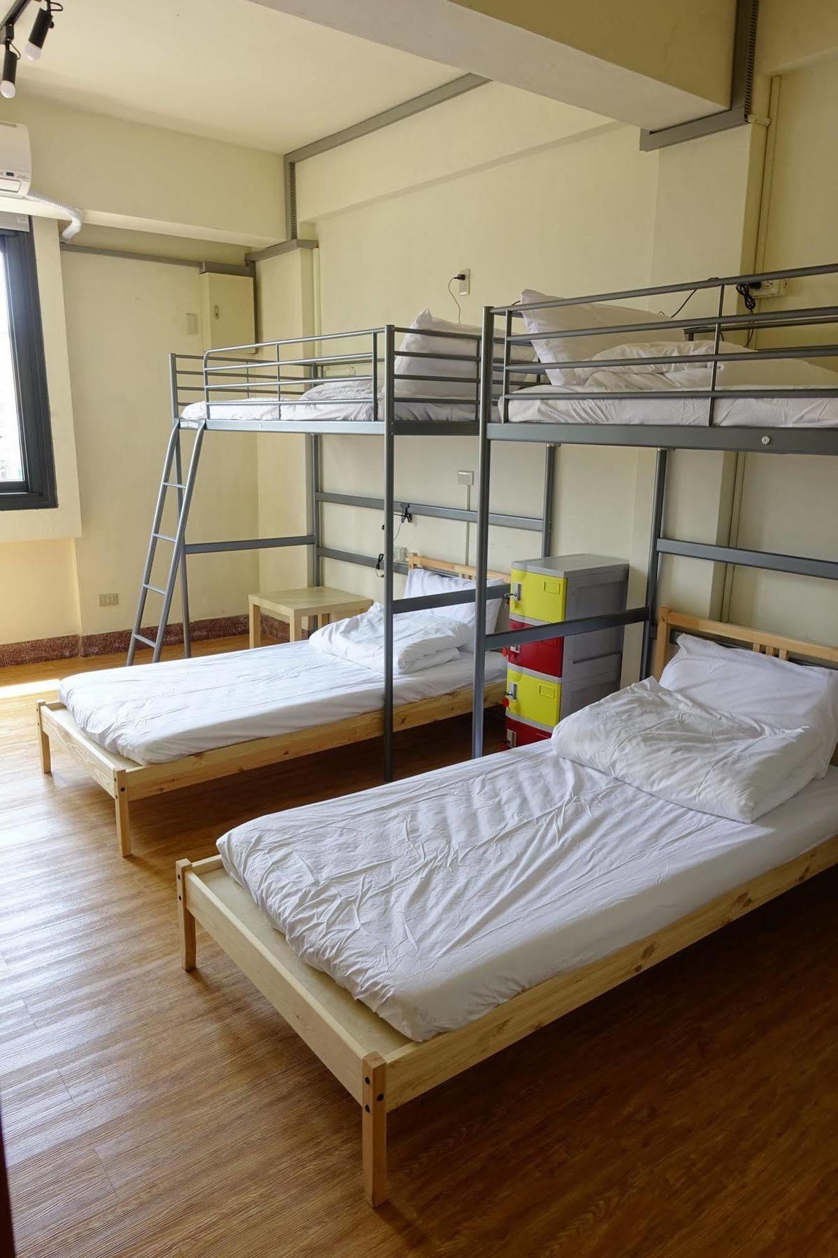 Chiayi Petite Hostel Εξωτερικό φωτογραφία