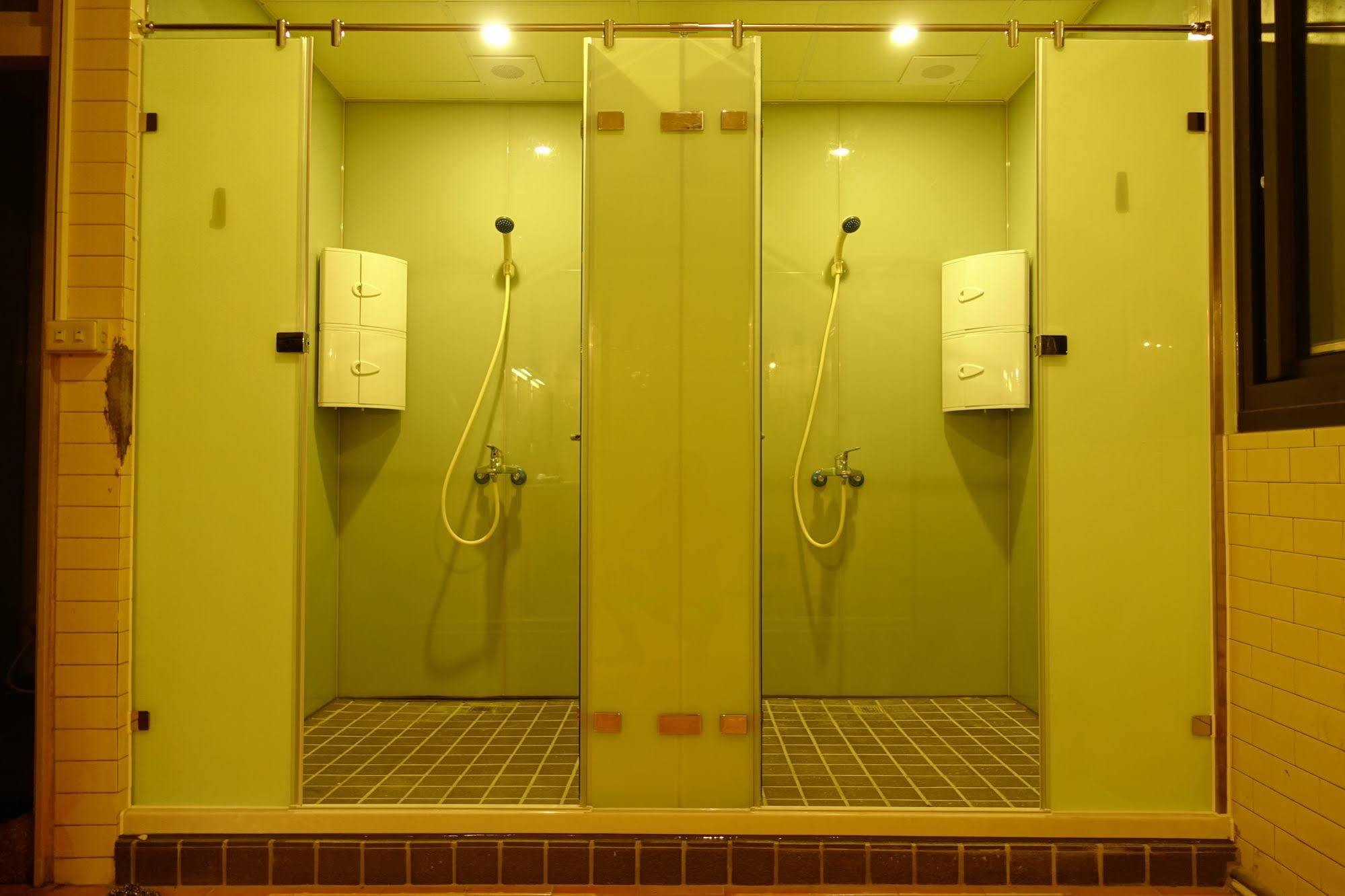 Chiayi Petite Hostel Εξωτερικό φωτογραφία