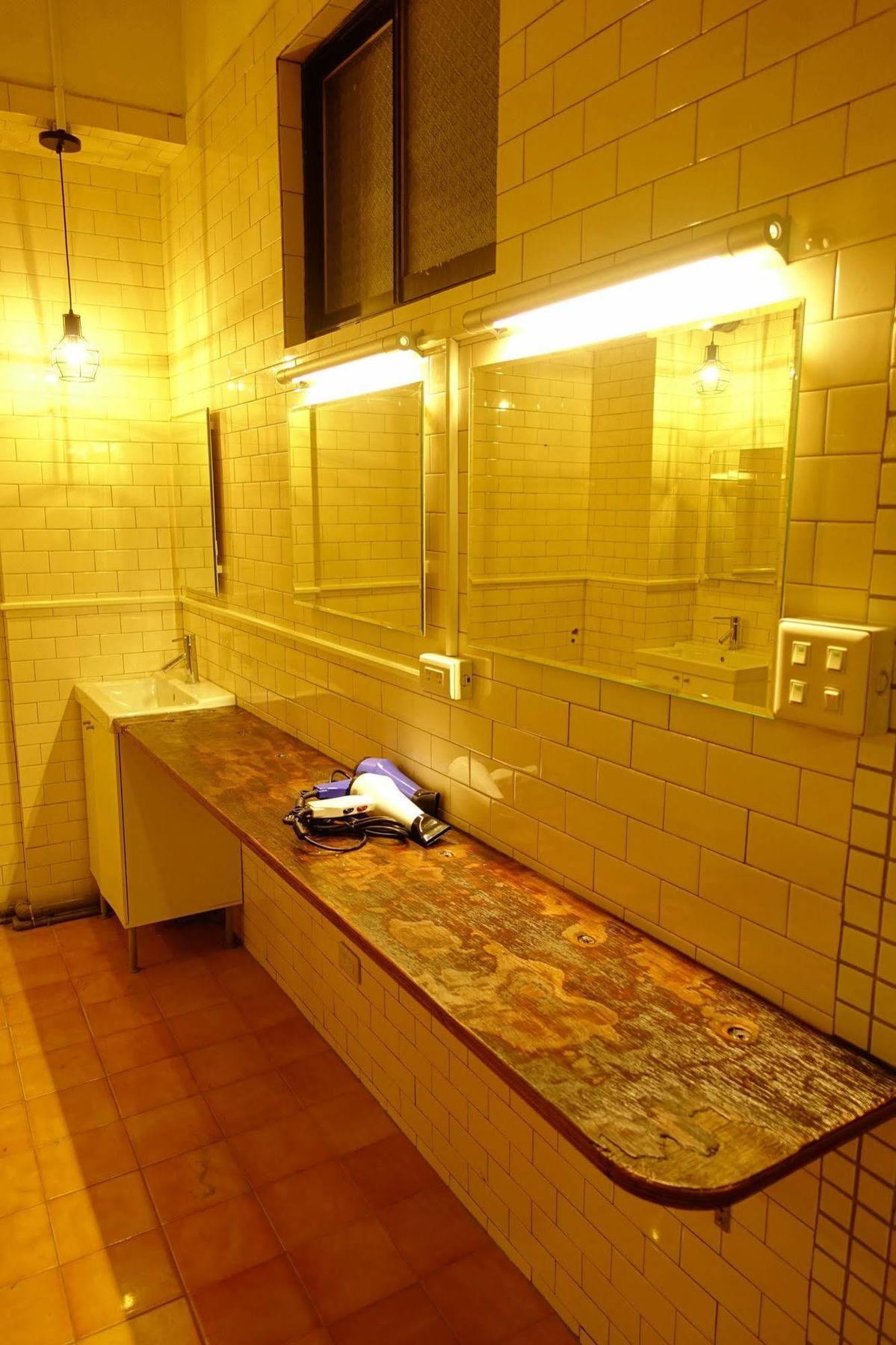 Chiayi Petite Hostel Εξωτερικό φωτογραφία